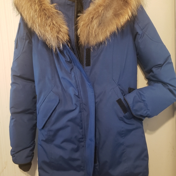 Jacket - Picture 2 of 4